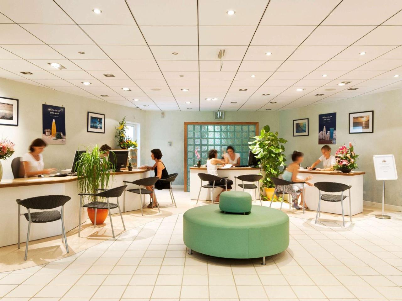 Ibis Thalassa Hyeres Plage Kültér fotó